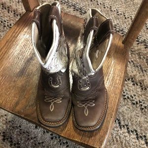 Cowboy toddler boots